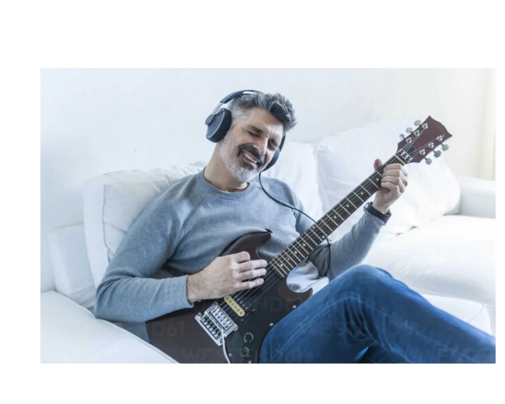 how to play an electric guitar with headphones 